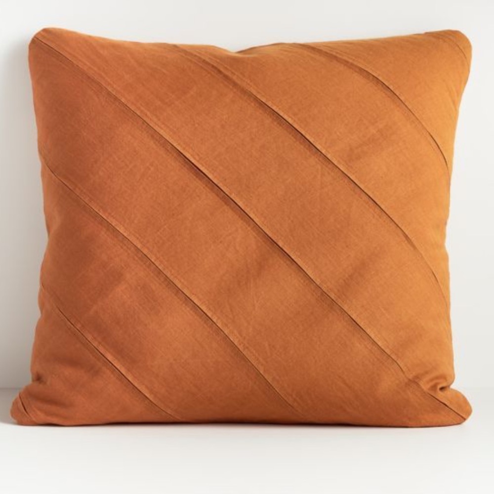 Crate and Barrel Theta Clay Pillow Cover 20” x 20”